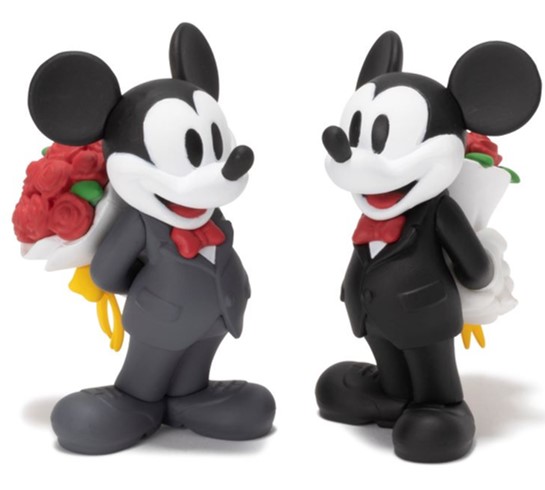 UDF　MICKEY MOUSE W/Bouquet