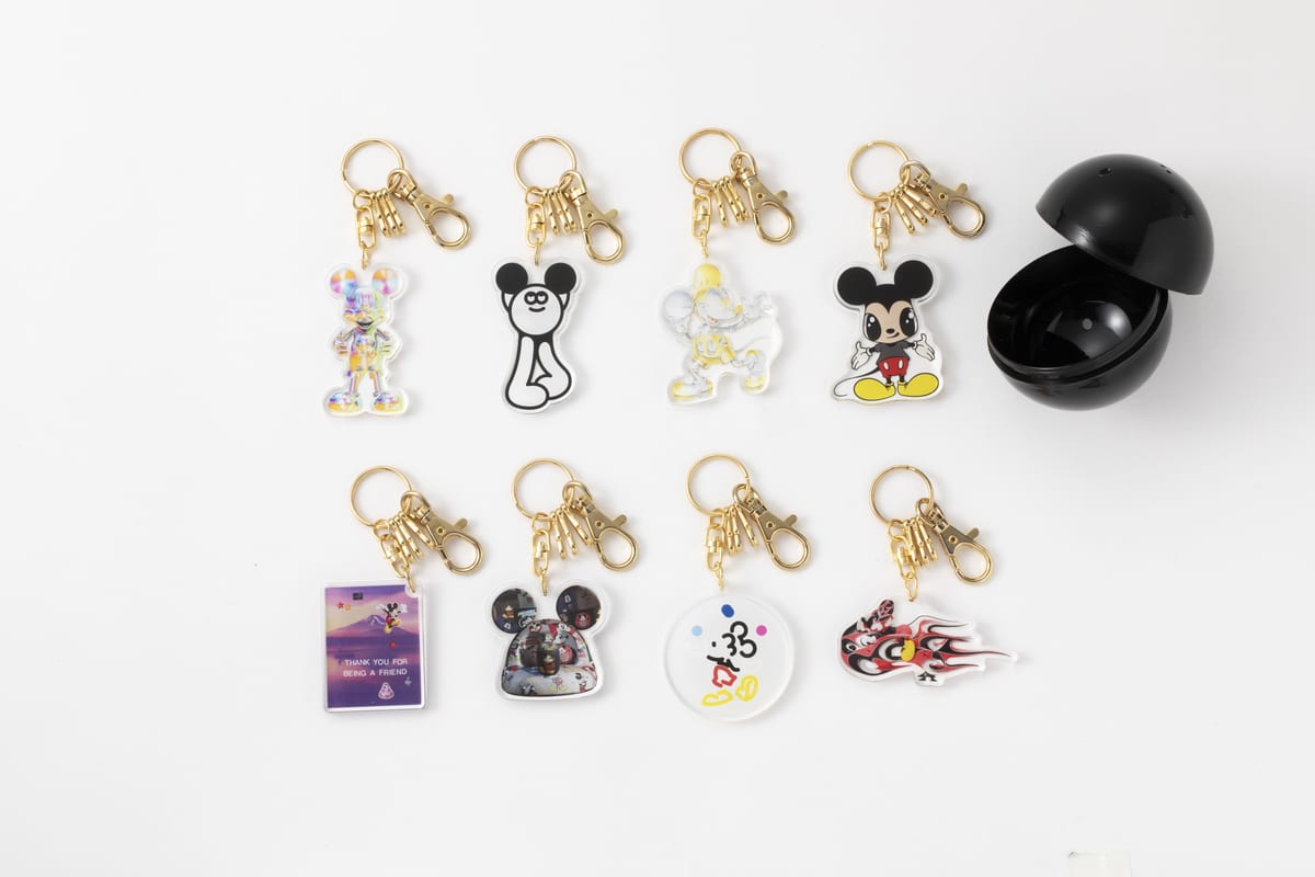 MICKEY MOUSE NOW AND FUTURE POP UP TRUCK ART KEY HOLDER