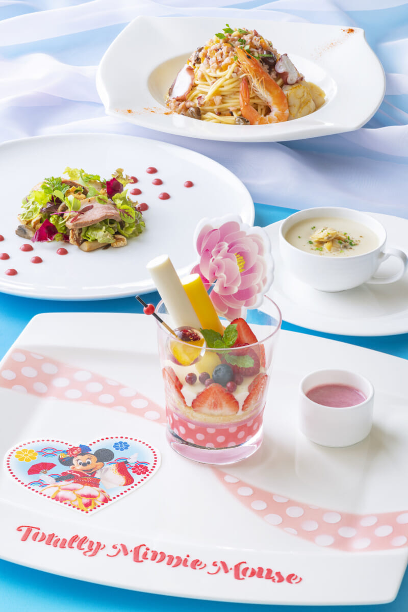 東京ディズニーランドホテル_「ドリーマーズ・ラウンジ」_“トータリー・ミニーマウス”パスタセット