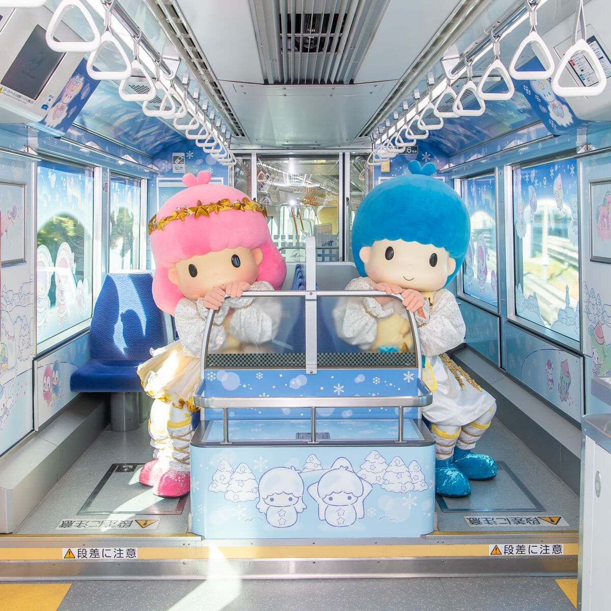 キキ&ララ モノレール「トゥインクルツアー編成」キキ&ララ3