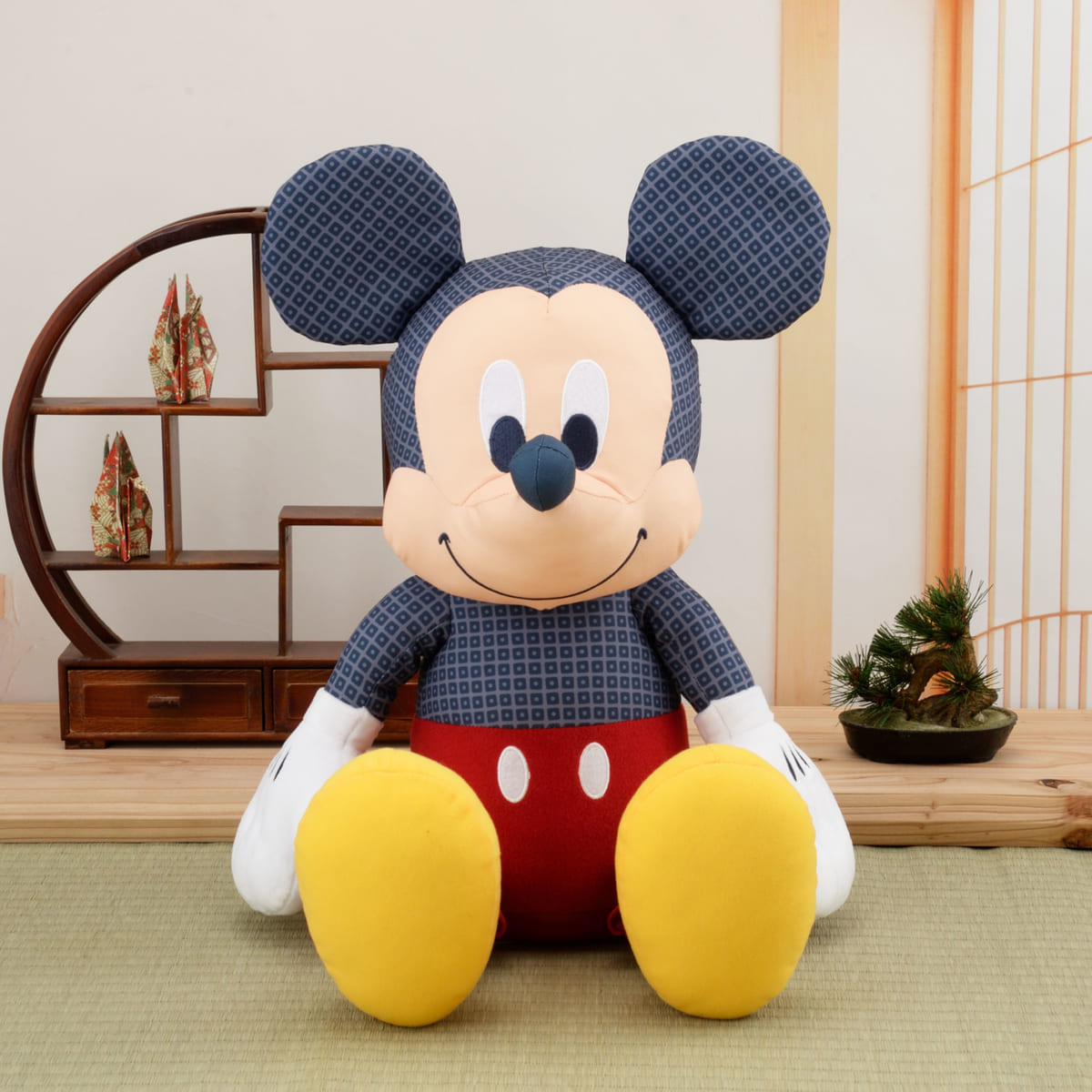 ミッキーマウス　メガジャンボ和風ぬいぐるみ