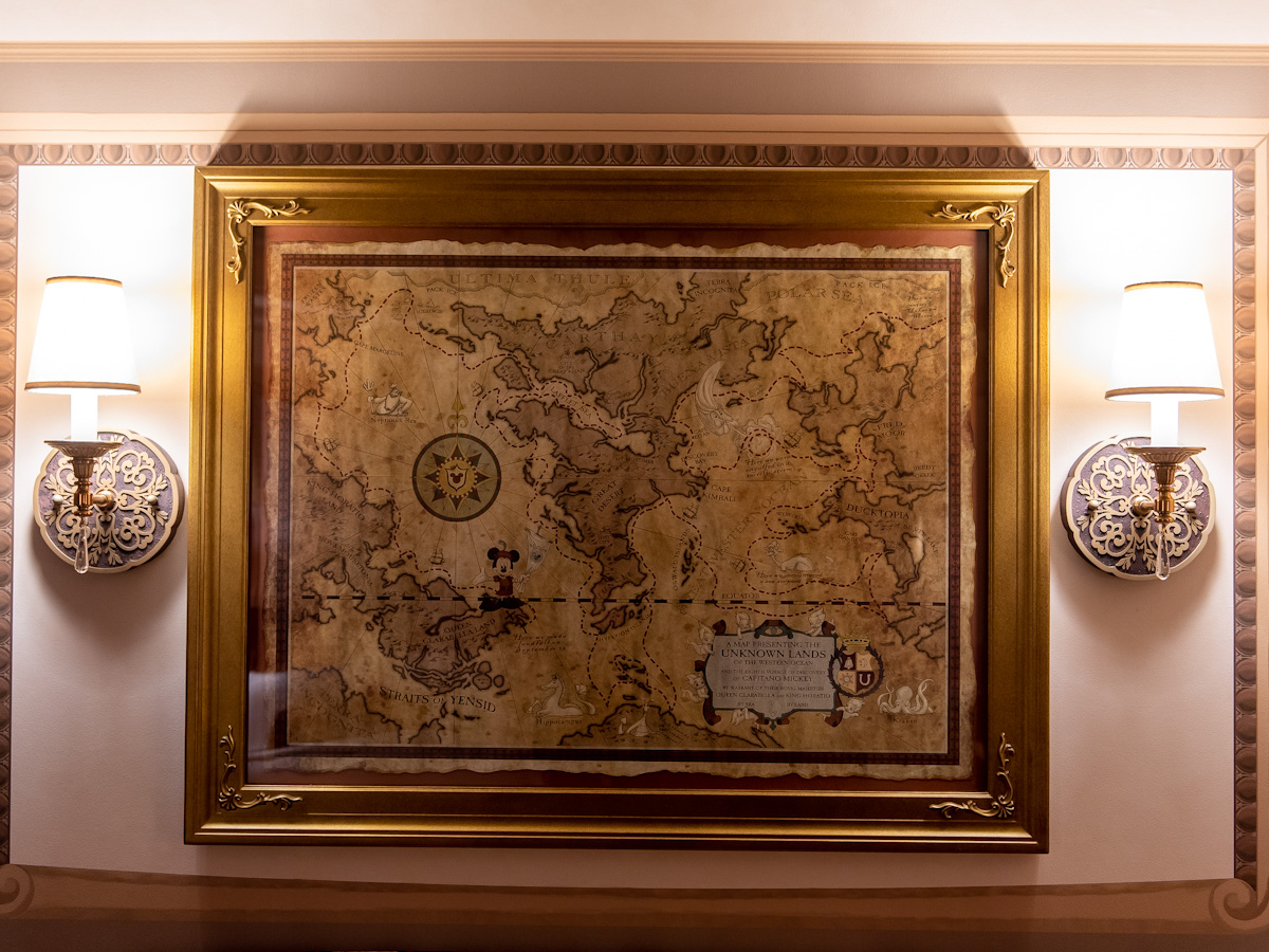 トスカーナ・サイド　カピターノ・ミッキー・スーペリアルーム　　航海の地図