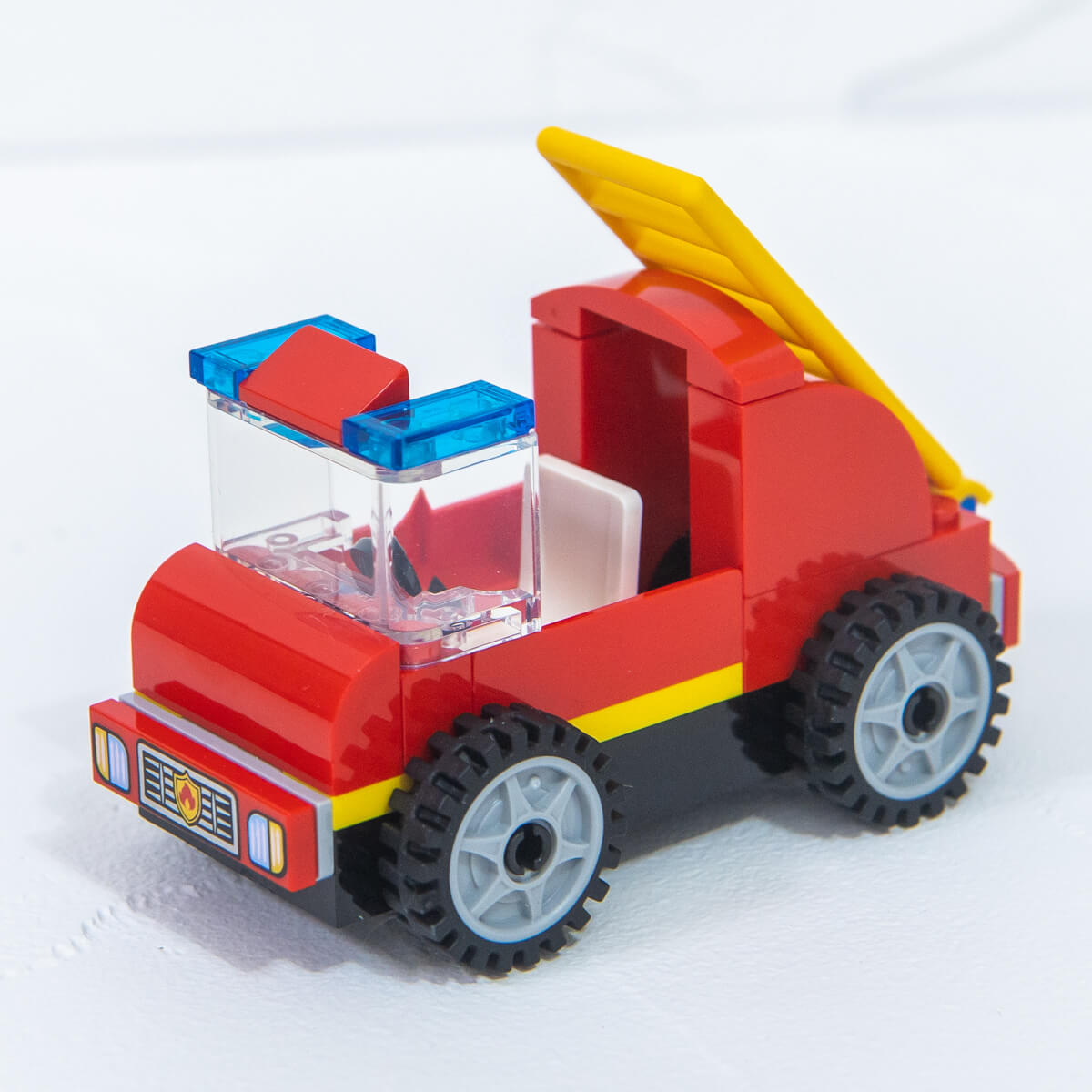 レゴ 4+「ディズニー ミッキーマウス＆フレンズ」ミッキー&フレンズのしょうぼうしょ　消防車