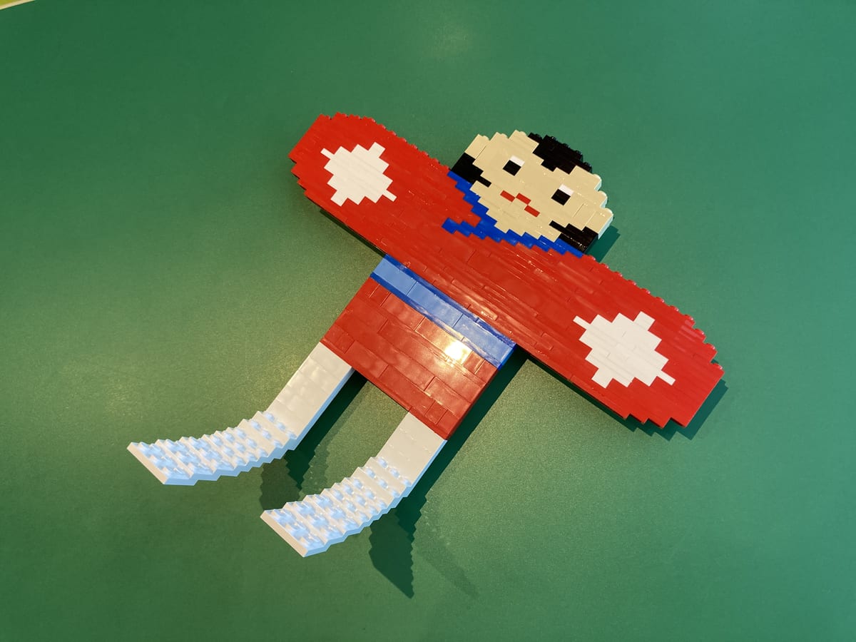 レゴブロックで制作された凧