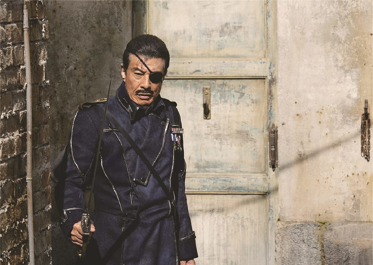 サブ4_ブラッドレイ_R