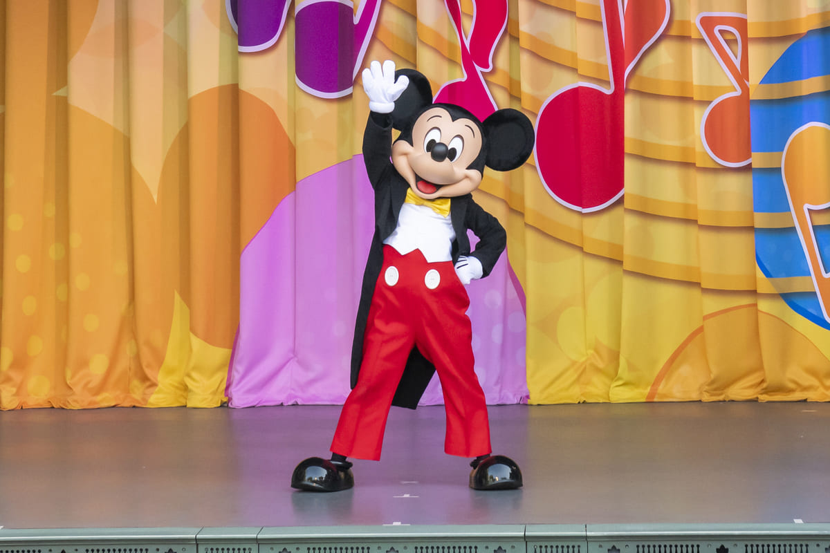 東京ディズニーランド『ジャンボリミッキー！レッツ・ダンス！』ミッキーマウス
