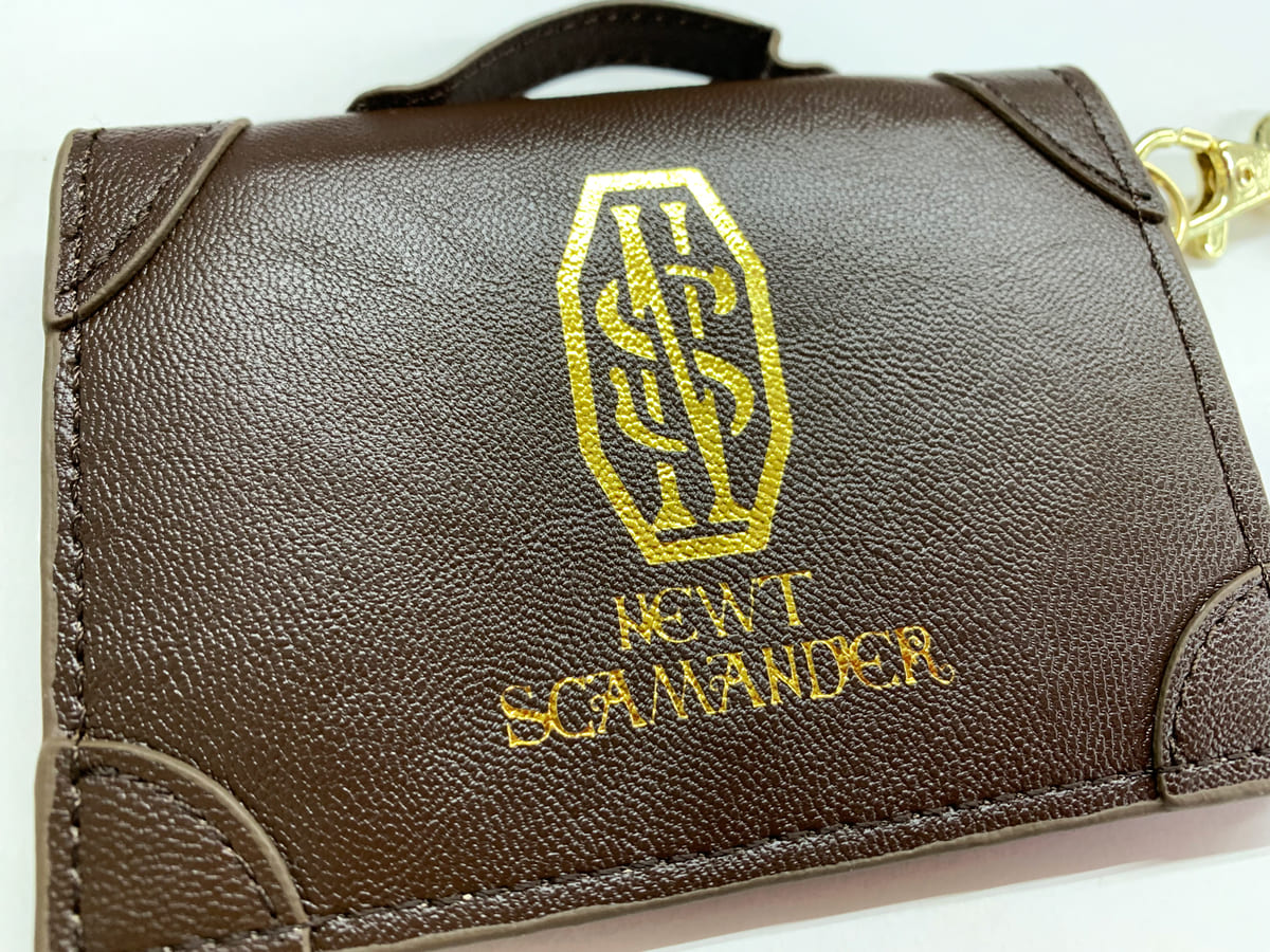 IG3834-pass-case_front_image
