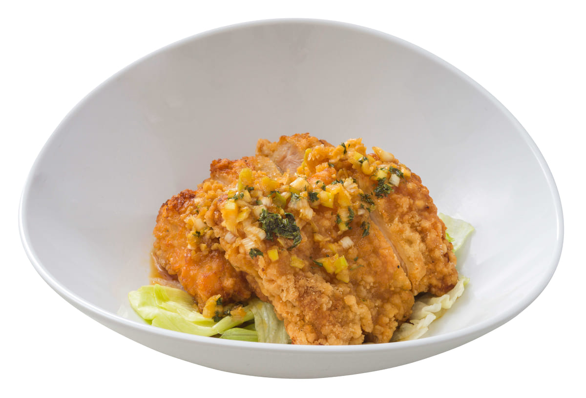 鶏の唐揚げ、香味ソース