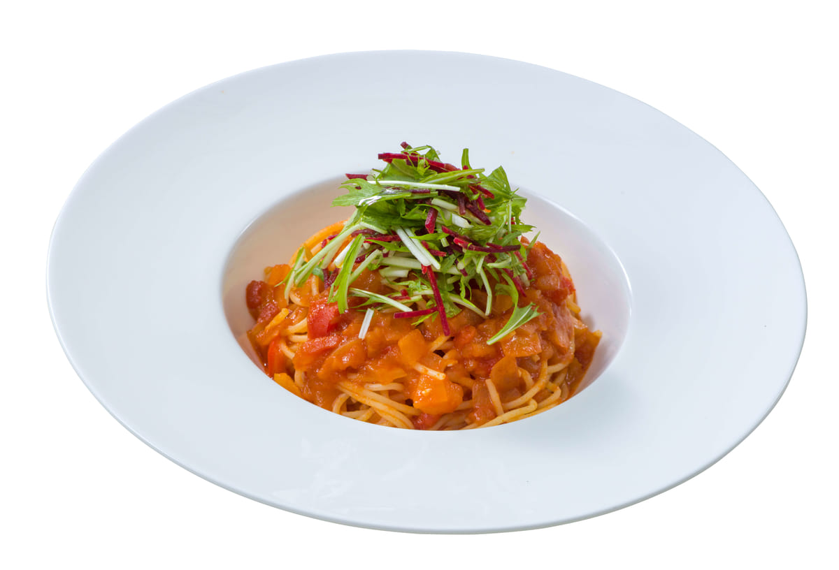 スパゲッティーニ、野菜のトマトソース