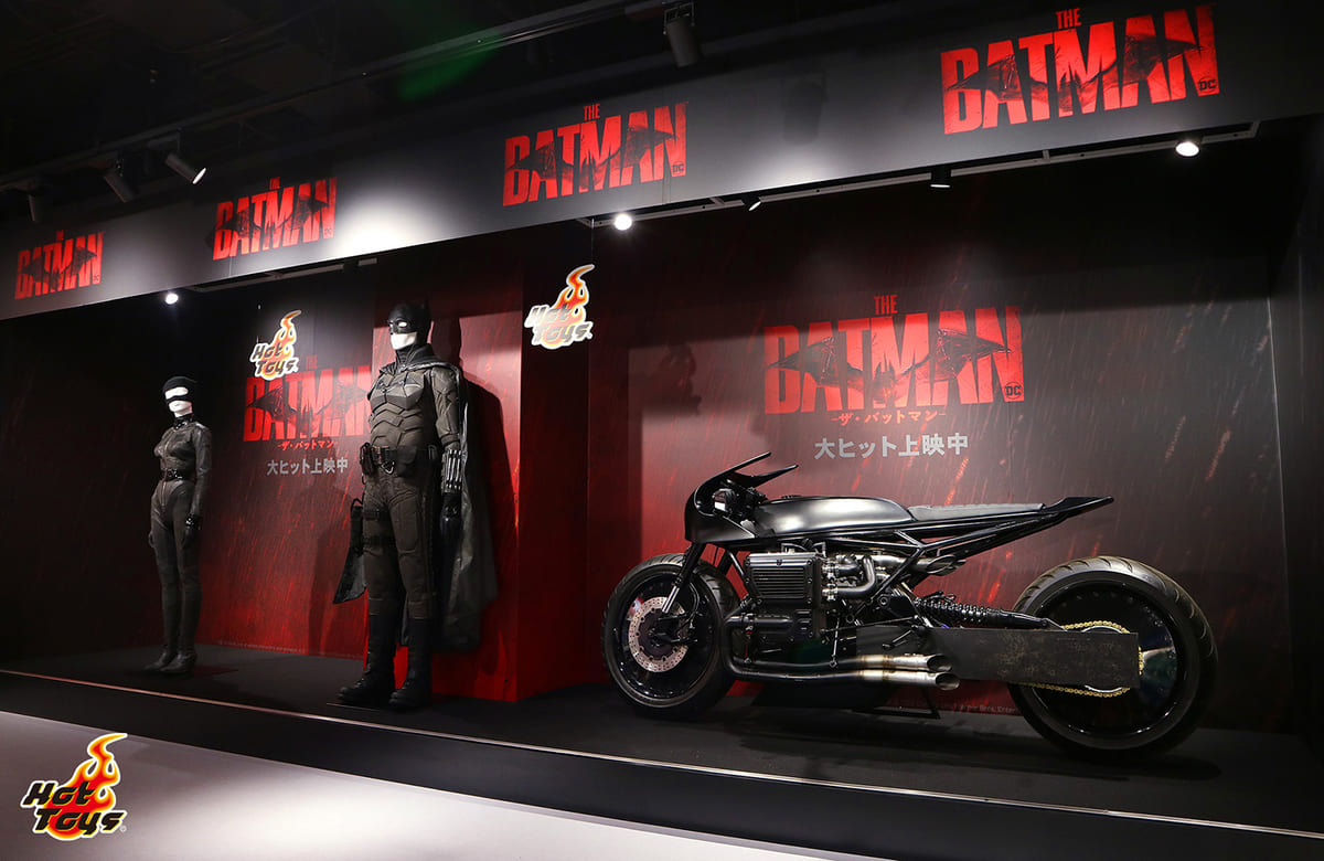 『THE BATMAN－ザ・バットマン－』　衣装＆バットサイクル　展示　2