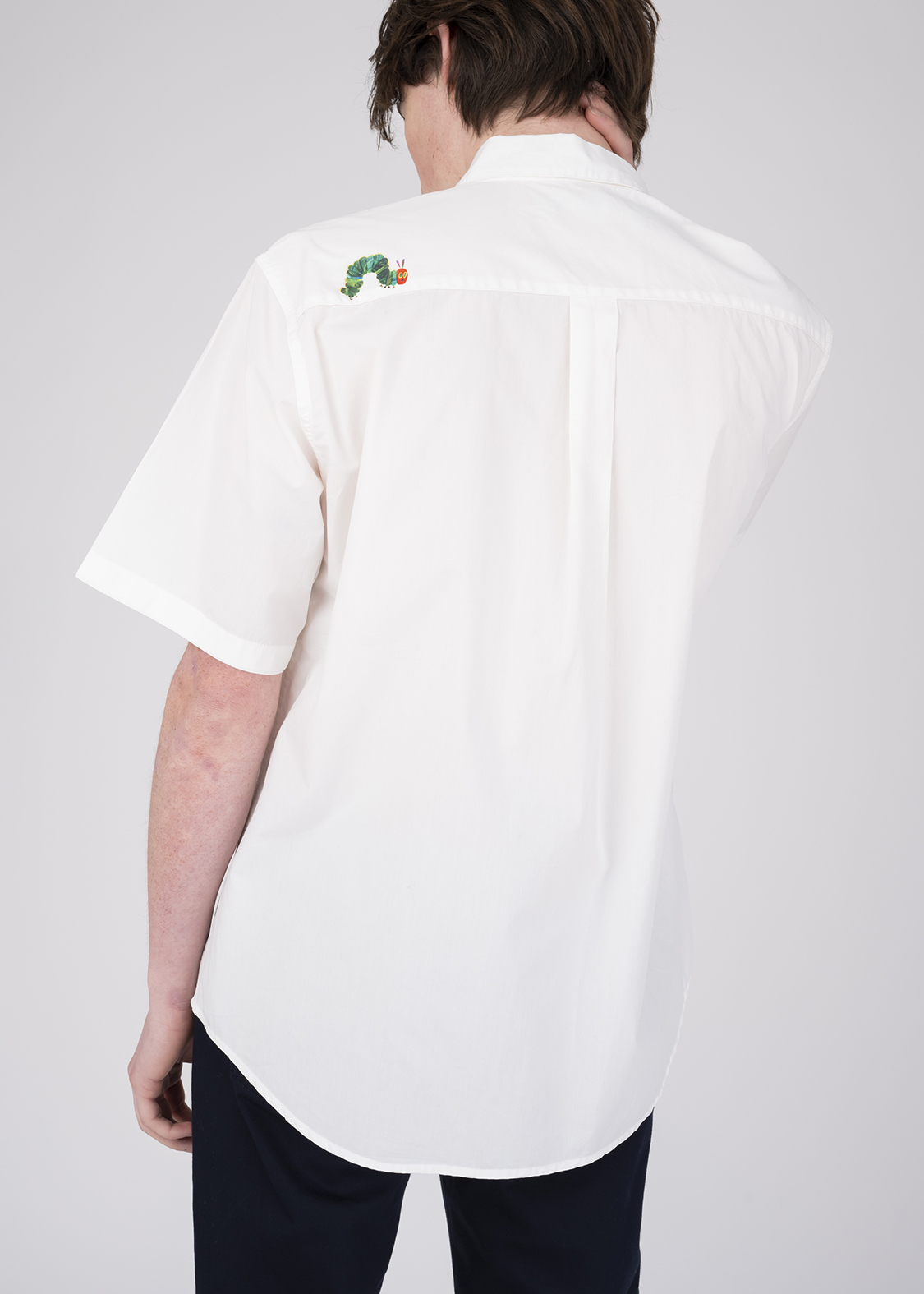 グラニフ「エリック・カール」 半袖シャツ「ファイブ フルーツ」背面