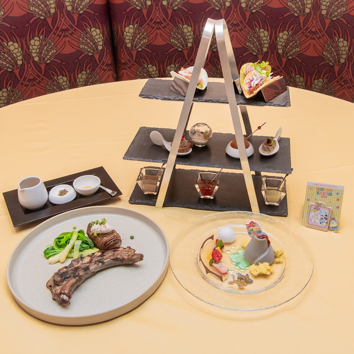 ディズニーアンバサダーホテル“ディズニー・イースター2022”エンパイア・グリル・ランチ