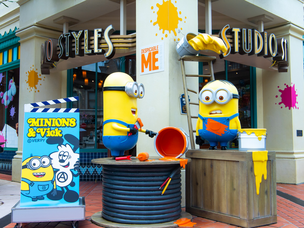 Minions × VERDY Wasted Youth USJ ジャケットフードフードなし ...