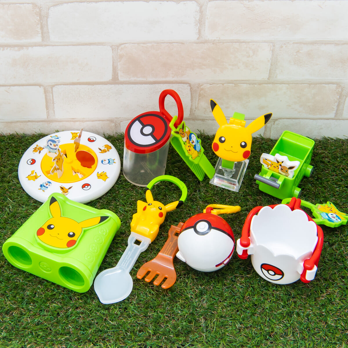 マクドナルド ハッピーセット「ポケモンアウトドア」