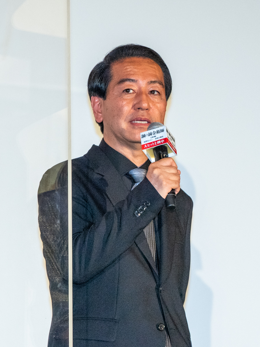 曽利文彦監督