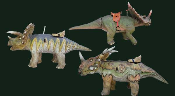 恐竜乗り物ランド