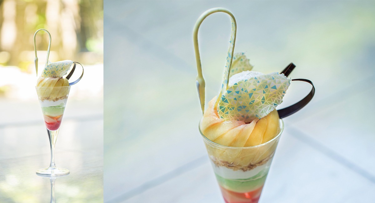 みずみずしい桃づくしのグラスデザート！浦安ブライトンホテル東京ベイ「シルフ」パフェ・スワン”ペッシュ”