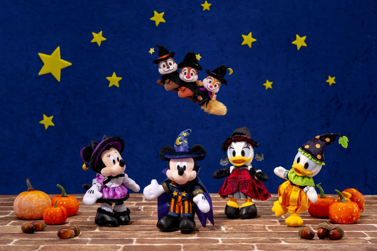 仮装したミッキーたち 東京ディズニーリゾート ディズニー ハロウィーン22 ぬいぐるみバッジ Dtimes