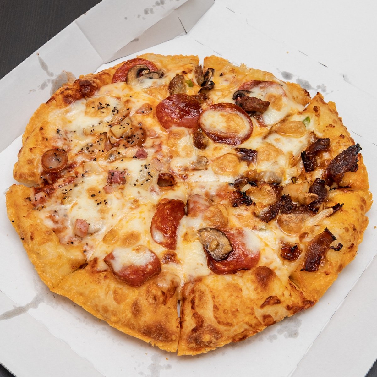 ドミノ・ピザ「チーズファンタジー・クワトロ」