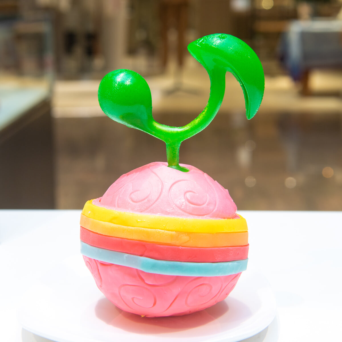 Cake.jp『ONE PIECE FILM RED』ウタウタの実ケーキ