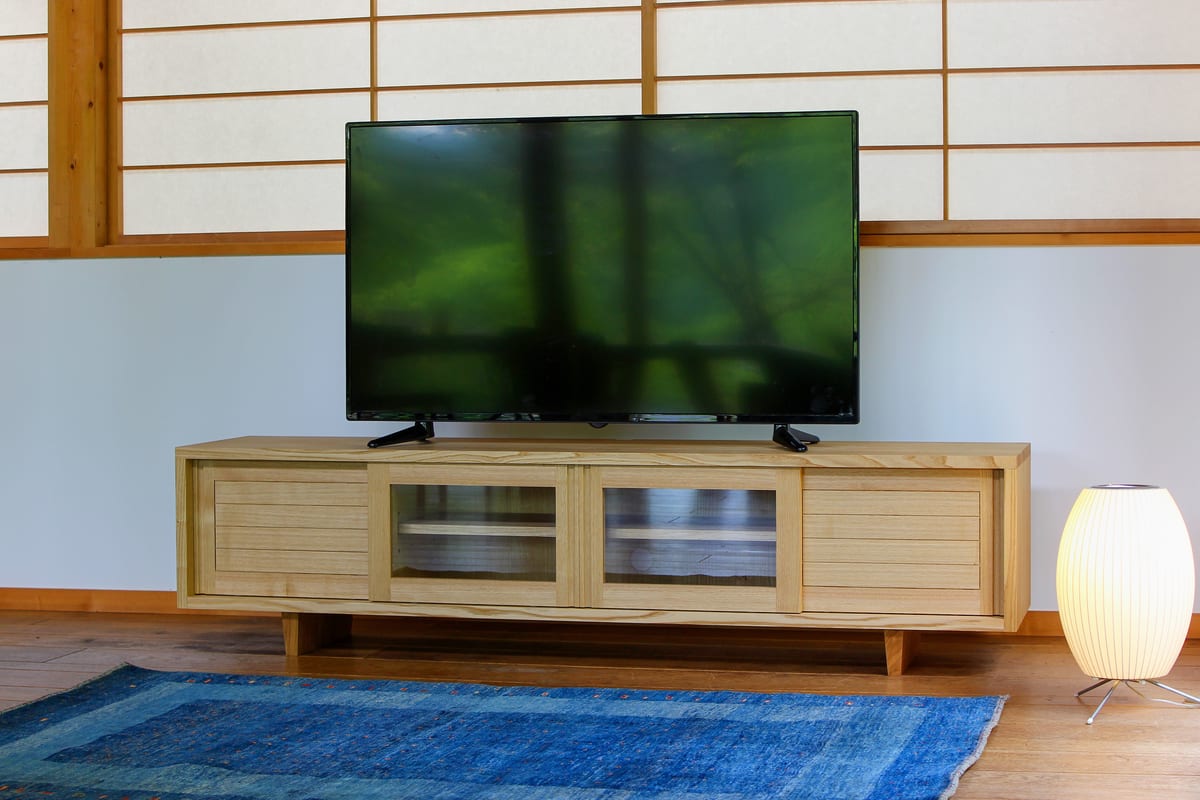 飛騨高山の木工房・オークヴィレッジ『テレビボード』4