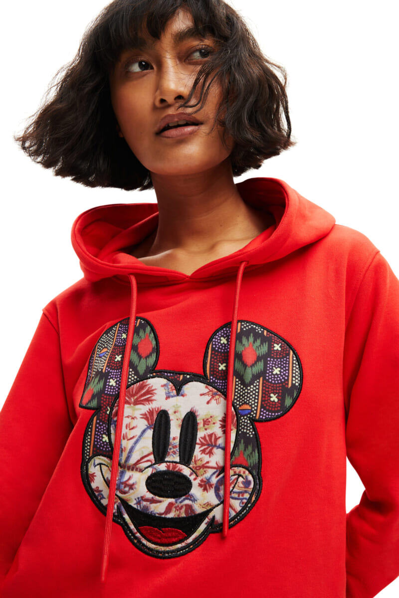 Sweat shirt