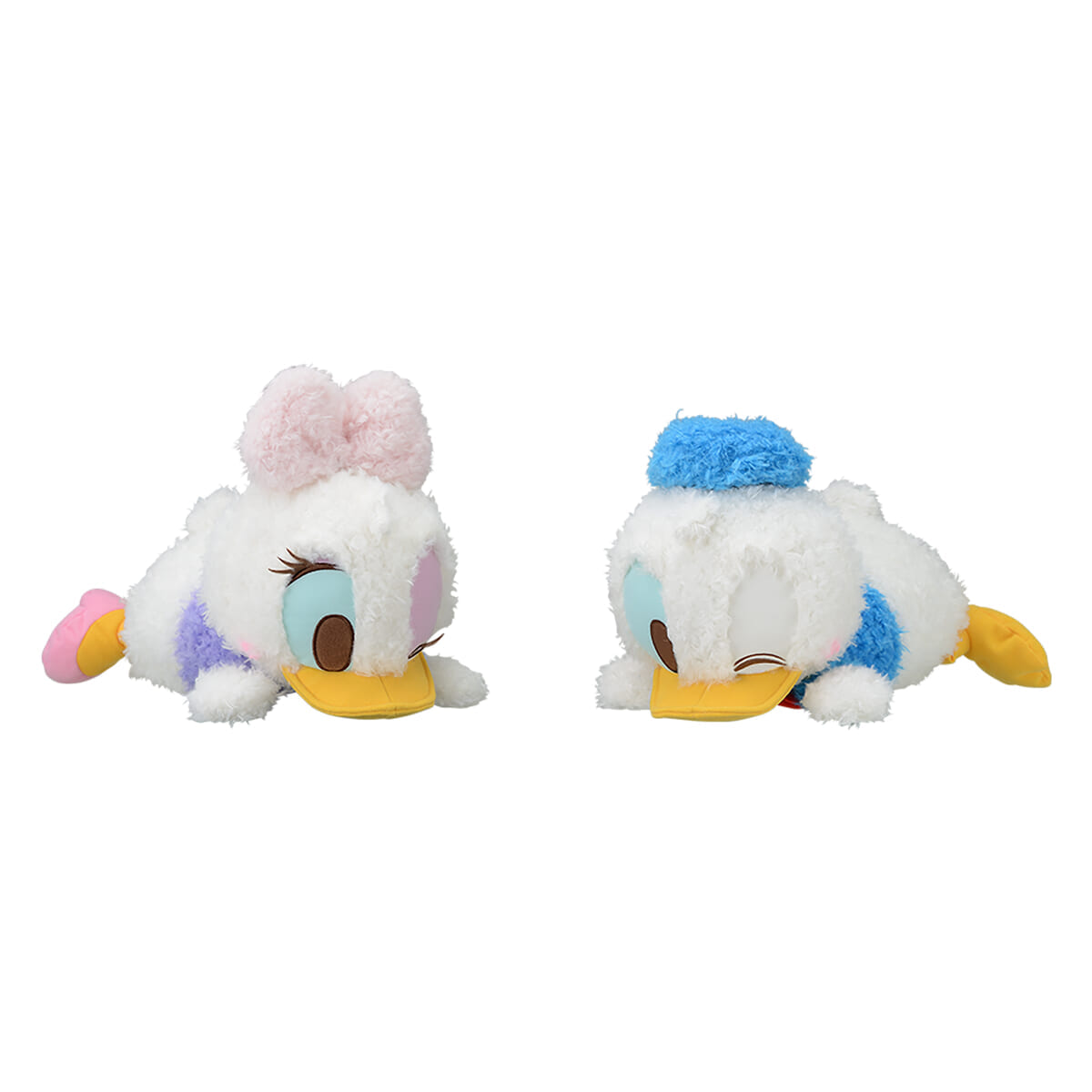 セガプライズ ディズニー「ドナルド＆デイジー　赤いほっぺ　寝そべり　スペシャルウインクぬいぐるみ」