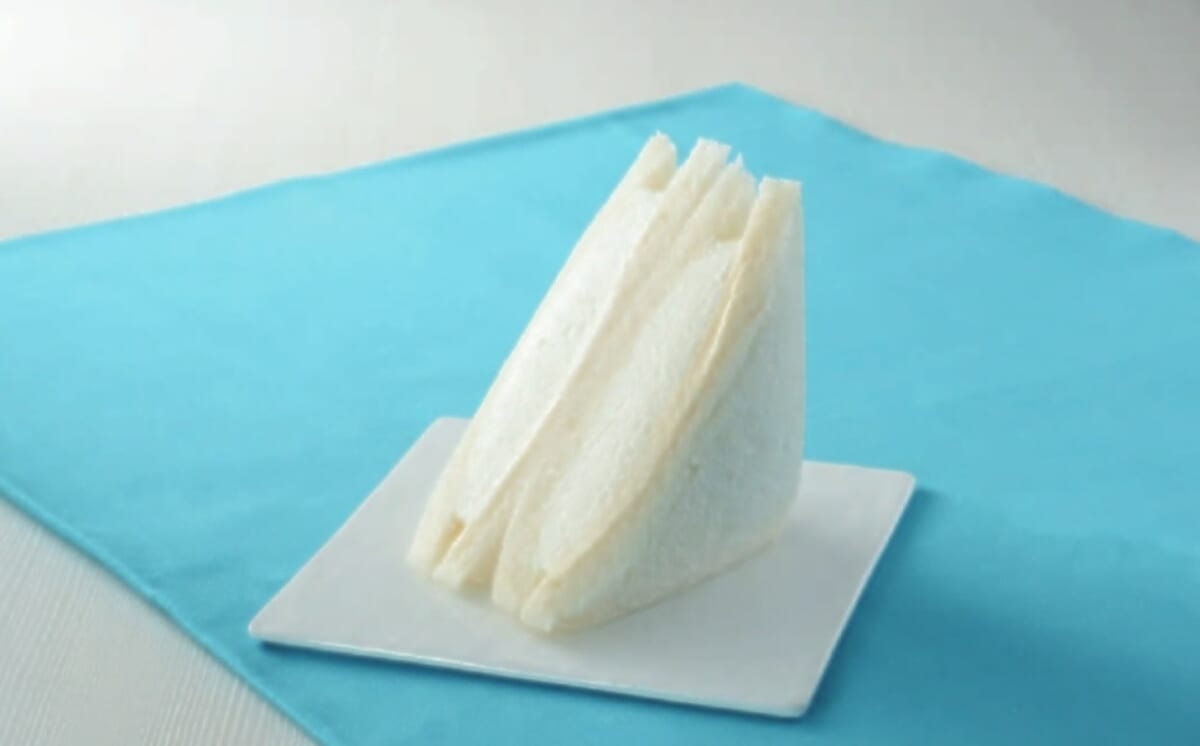 生クリーム専門店Milk監修　2種のチーズケーキ×ホイップクリームサンド