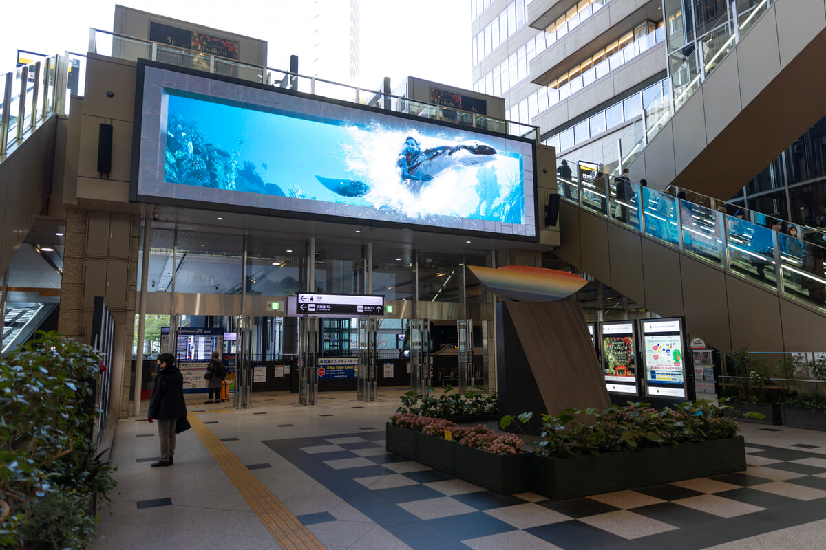 『アバター：WOW』大阪駅3Dビジョン2