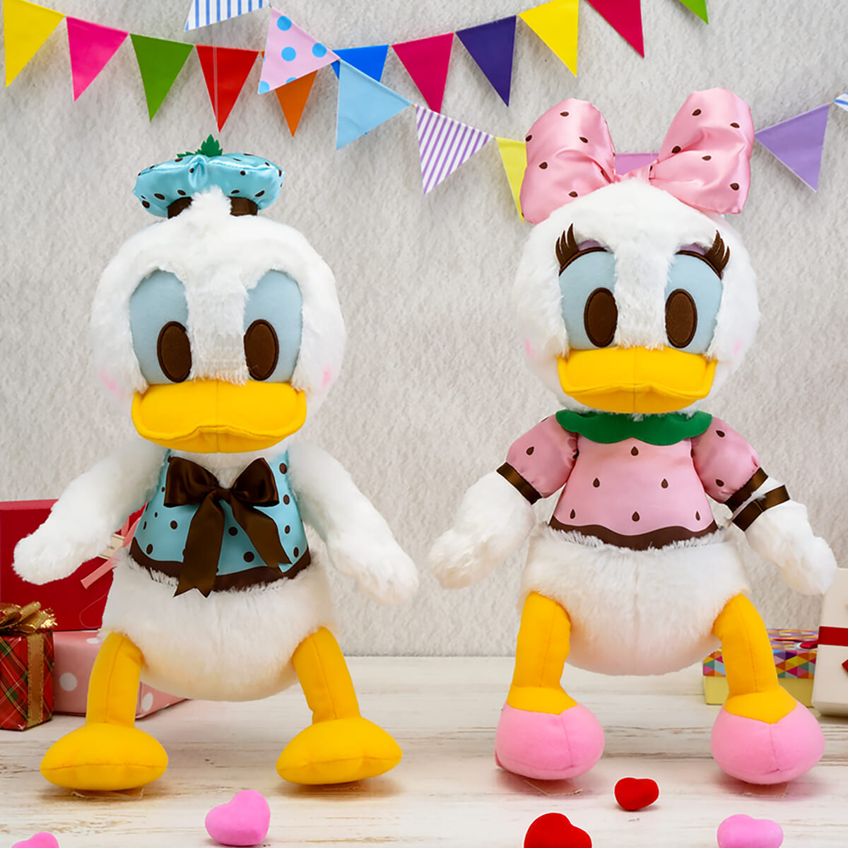 セガプライズ ディズニー「ドナルド&デイジー」赤いほっぺ スペシャルチョコレートコスチュームぬいぐるみ
