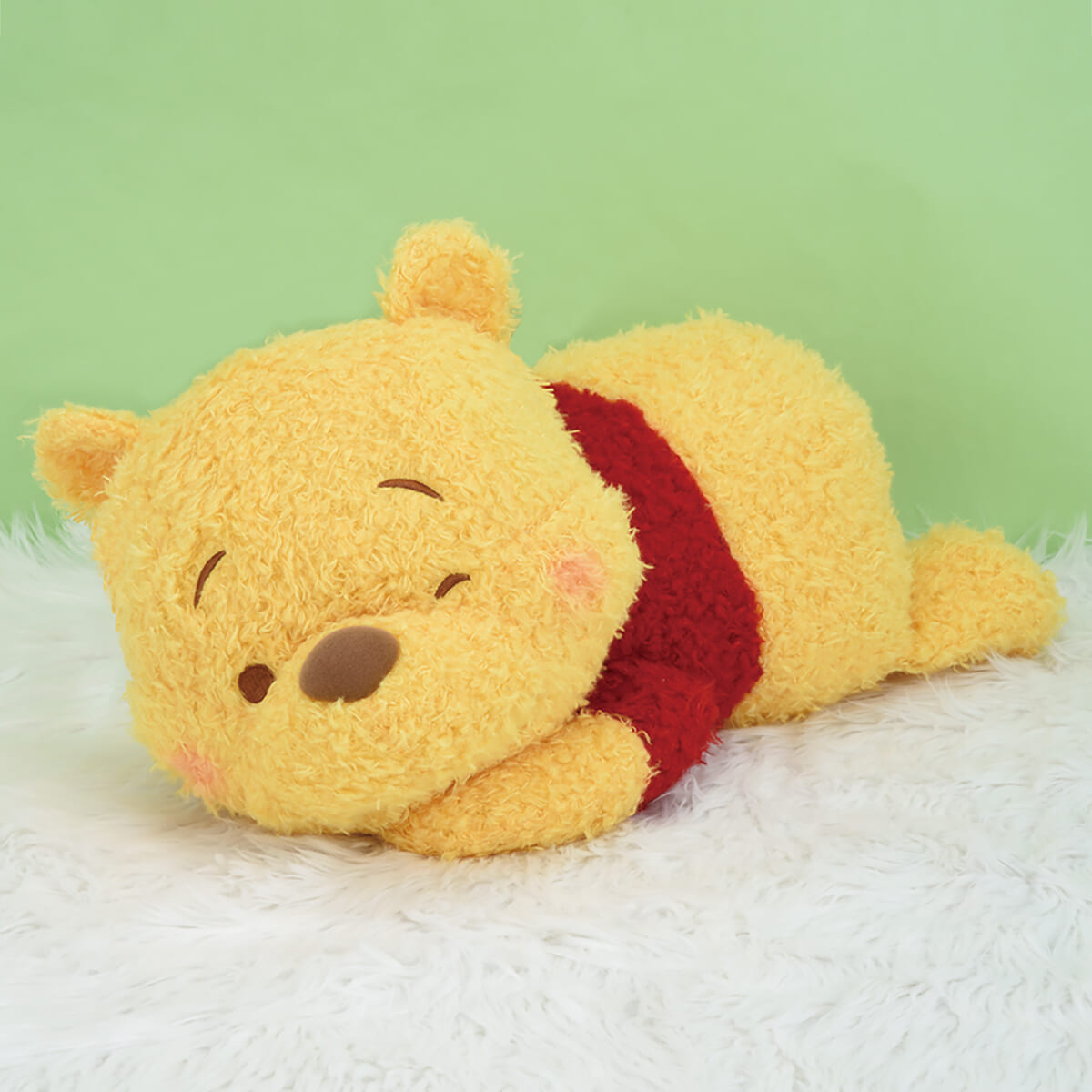 セガプライズ ディズニー「くまのプーさん」赤いほっぺ　メガジャンボこっち向いてウインクぬいぐるみ