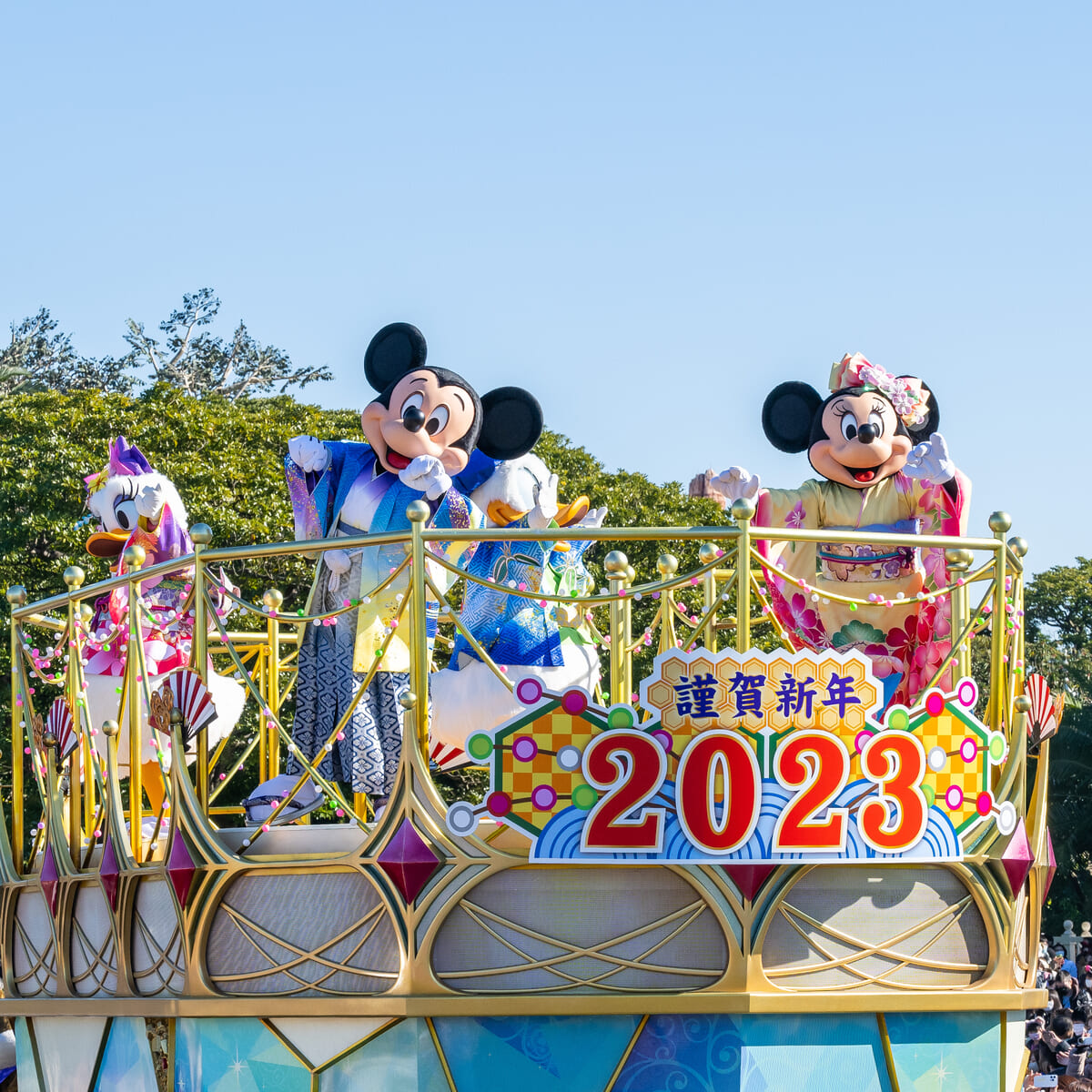 和装姿のミッキーたちが新年のご挨拶！“東京ディズニーリゾートのお正月2023”ニューイヤーズ・グリーティング