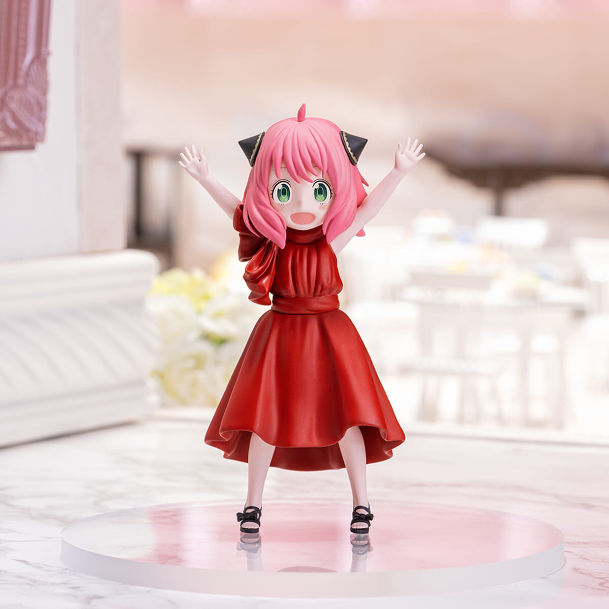 ドレス姿のアーニャがフィギュアやぬいぐるみに！セガプライズ TV