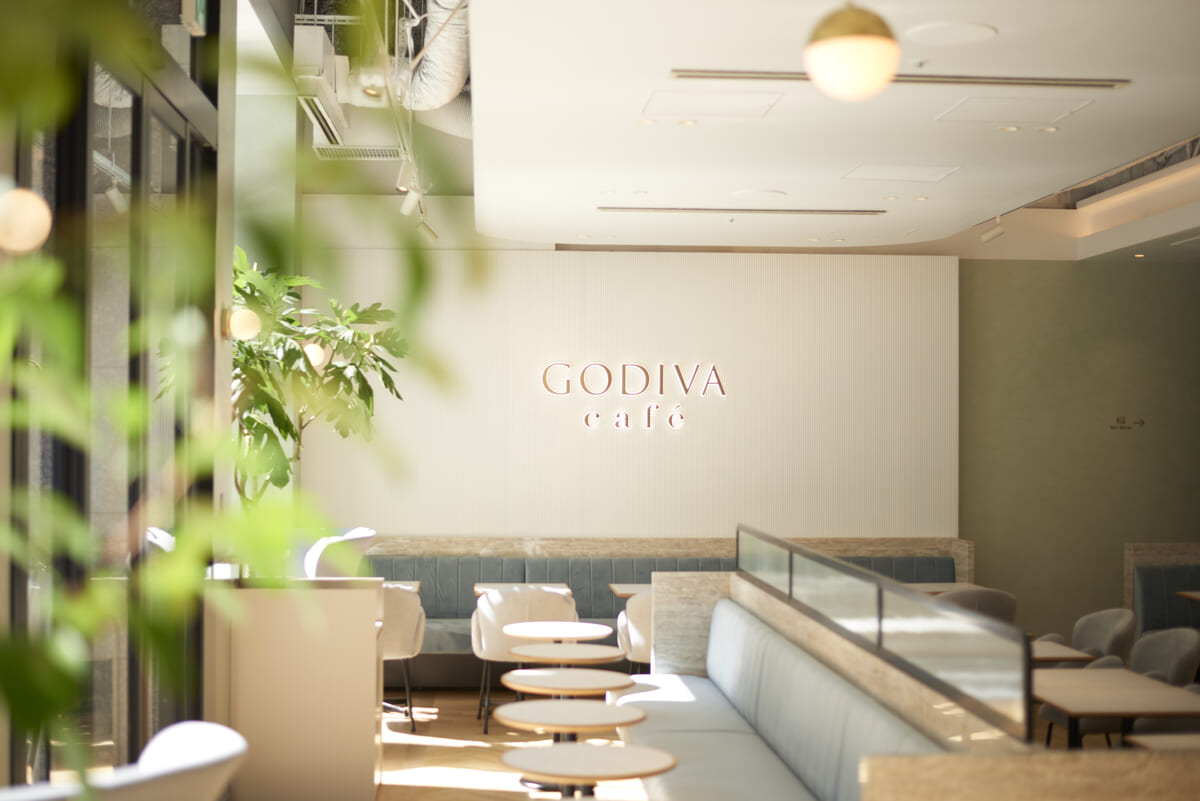 GODIVA café（ゴディバカフェ）店内