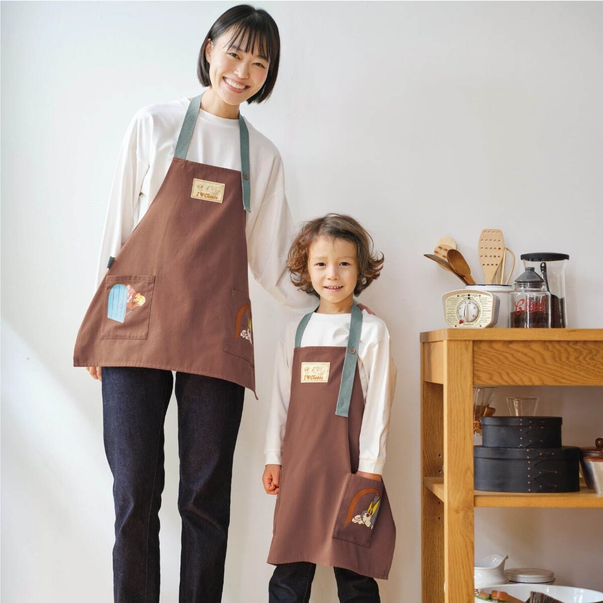 ベルメゾン『トムとジェリー』みんなで使えるエプロン