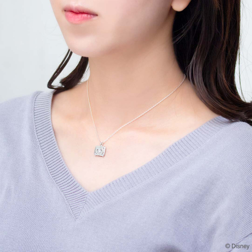 Disney100 limited Necklace -Mickey Mouse Club-（着用例）