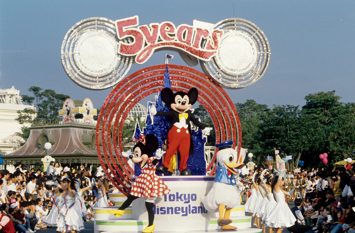 1988年4月15日「ディズニー・クラシックス・オン・パレード」スタート