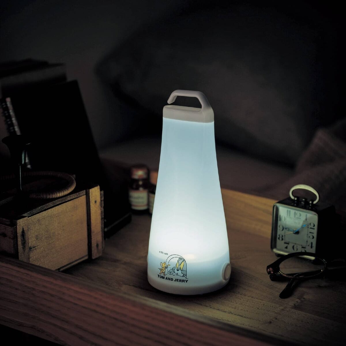 ベルメゾン「トムとジェリー」懐中電灯としても使えるランタンライト