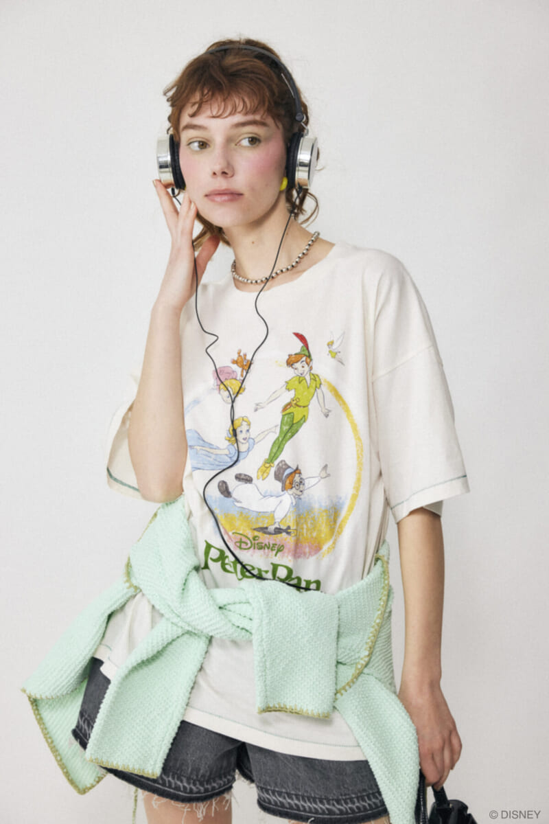 MD INTO THE UNKNOWN WORLD Tシャツ