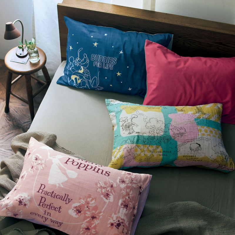 ベルメゾン ディズニー「片面4重ガーゼの枕カバー」