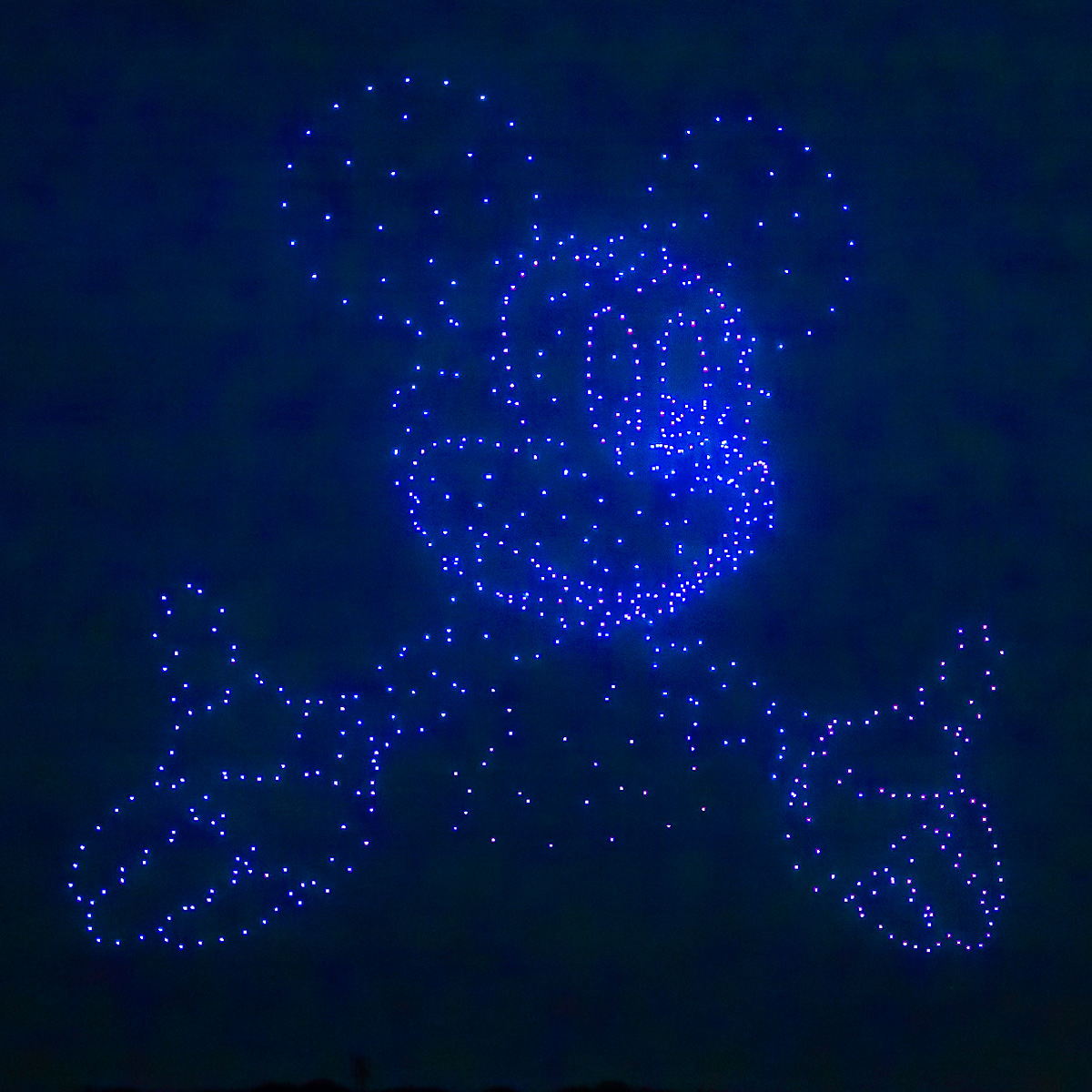 東京ディズニーリゾート40周年スペシャルドローンショー　「ミッキーマウス」2