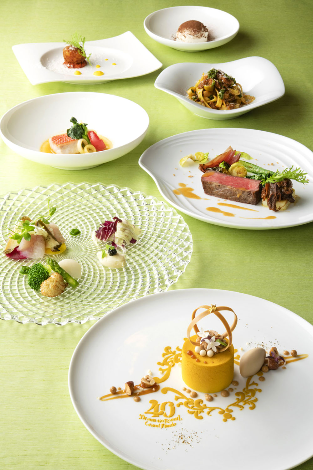 ベッラヴィスタ・ラウンジ_東京ディズニーリゾート40周年_ドリームゴーラウンド”グランドフィナーレグルメディナーコース