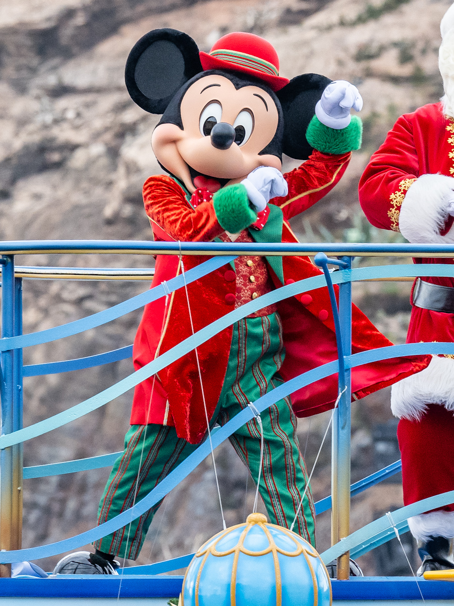 東京ディズニーシー“ディズニー・クリスマス2023”ディズニー・クリスマス・グリーティング　ミッキーマウス
