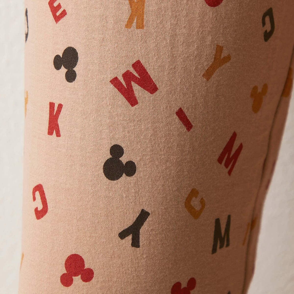 メンズやわらか綿長袖パジャマ ミッキー デザインアップ