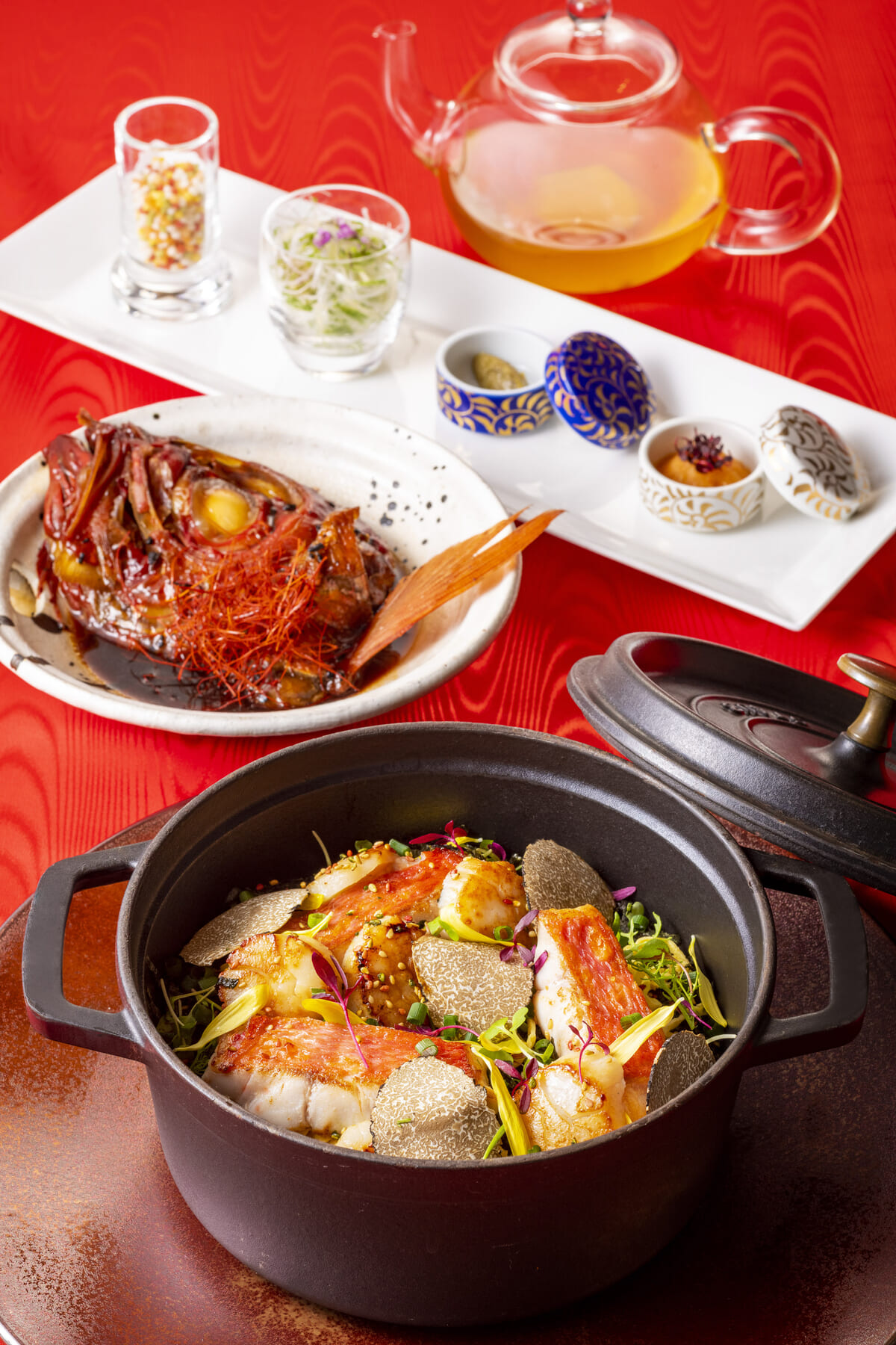 東京ディズニーランドホテル「カンナ」金目鯛と燻製帆立貝のココットご飯 トリュフとたまり醤油ソース