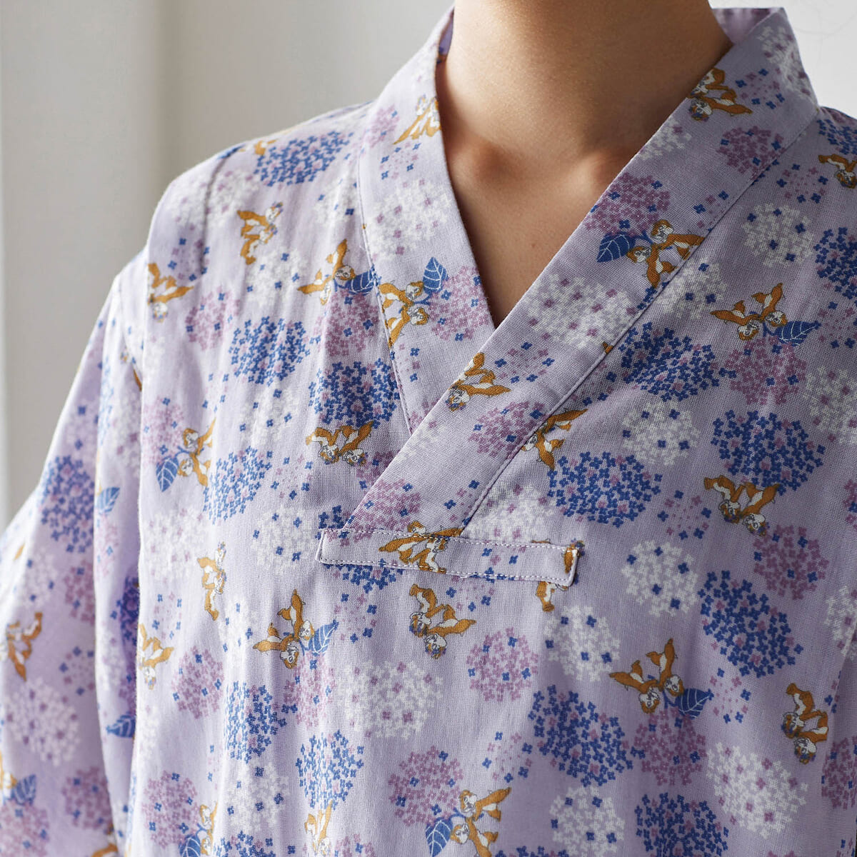 ダブルガーゼかぶり甚平パジャマ　チップ＆デール　デザインアップ