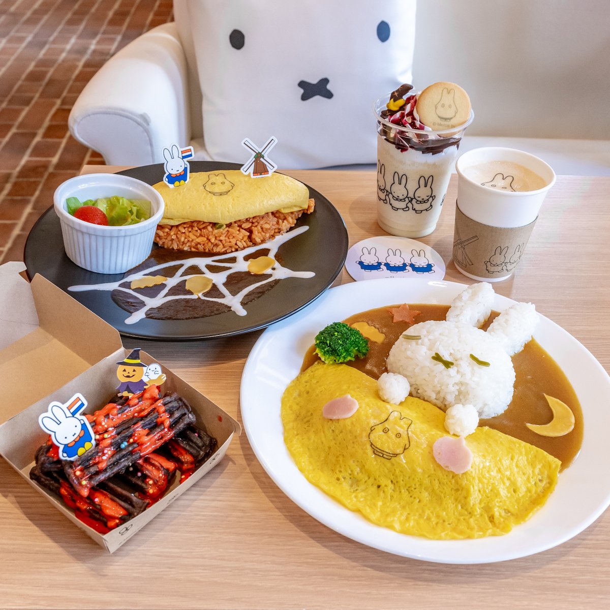 ハウステンボス／ナインチェカフェ「ハロウィーンフェスティバル2024」メニュー2