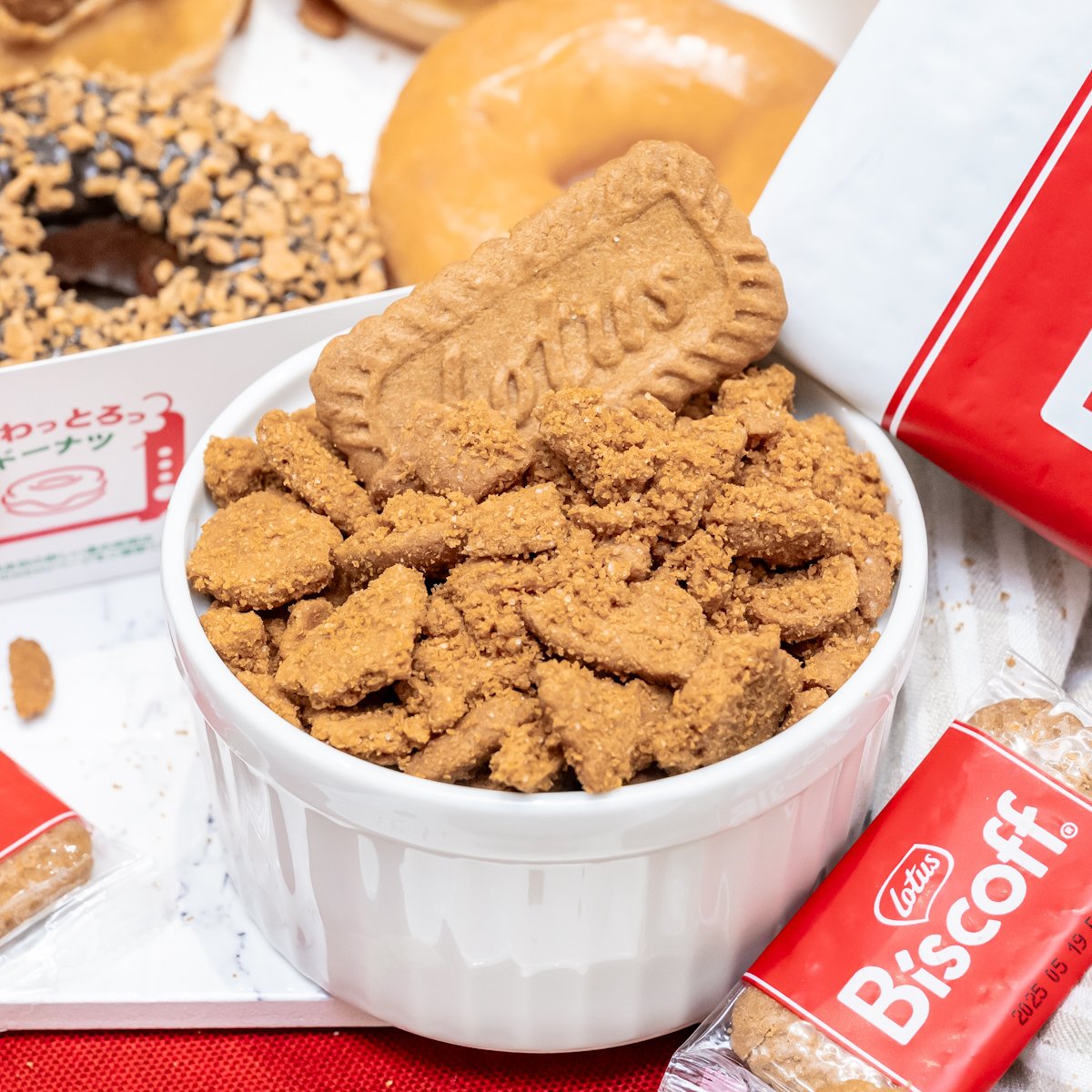 クリスピー・クリーム・ドーナツ「ロータス ビスコフ」コラボ「BISCOFF DOUGHNUTS」3