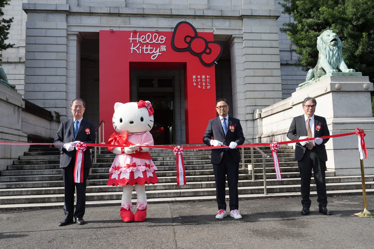 「Hello Kitty展 –わたしが変わるとキティも変わる–」開会セレモニー