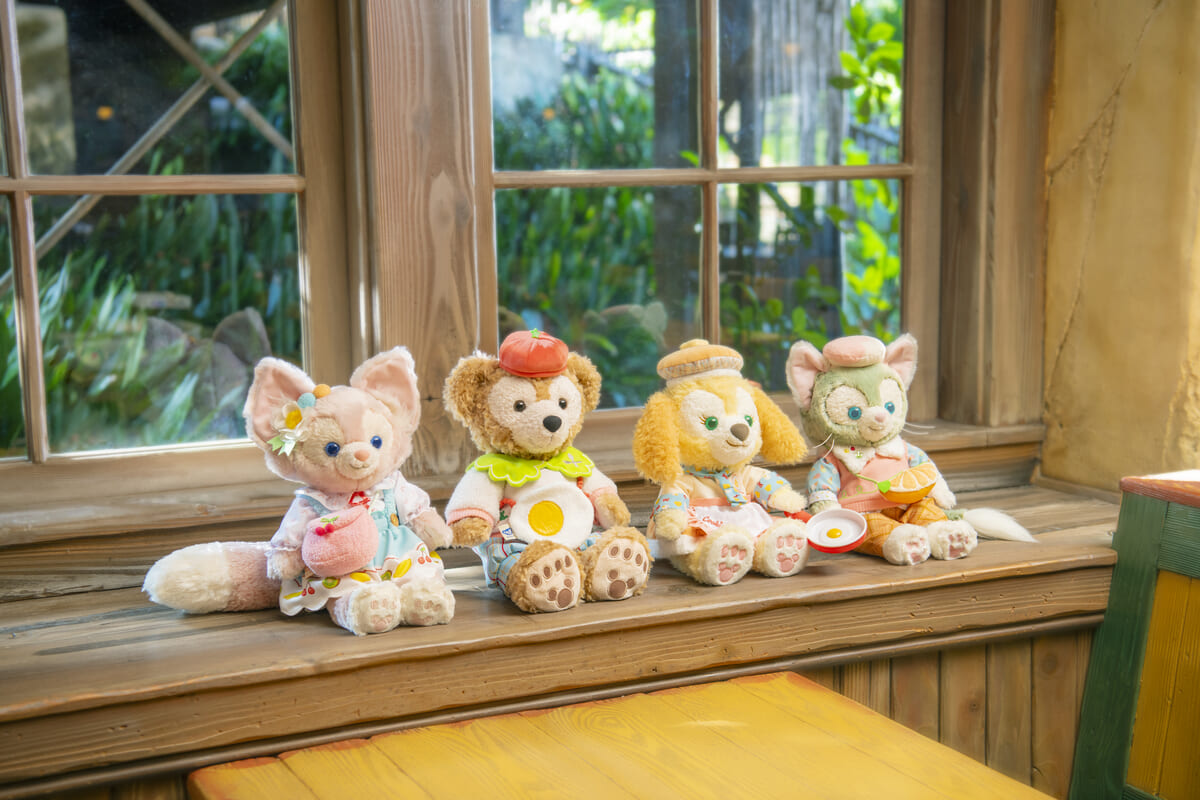 カラフルな食材モチーフ！東京ディズニーシー“ダッフィー＆フレンズ・ワンダフルキッチン”ぬいぐるみコスチューム